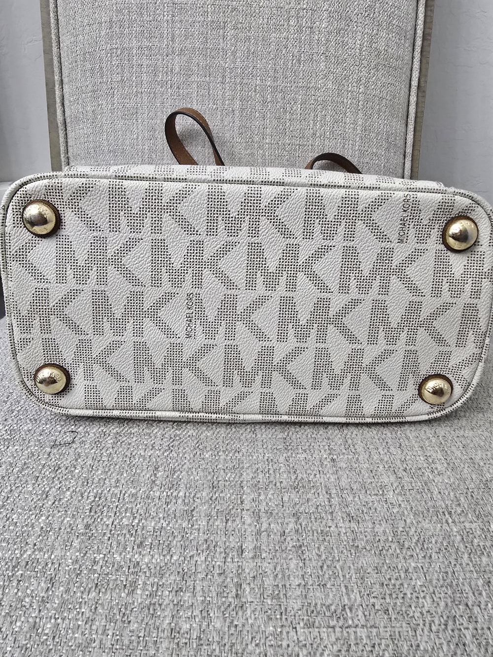 Michael Kors Jet Set Medium Snap Pocket Tote - Vanilla NWOT - Picture 3 of 8